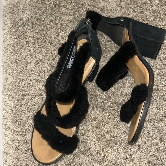 UGG Del Ray Heel - Picture 4 of 10